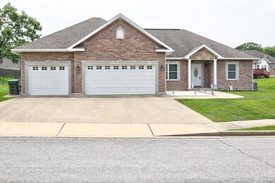306 Traci Dawn, Rolla, MO 65401 - photo 2