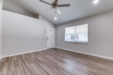 5444 Gaston Ave unit 205, Dallas, TX 75214 - photo 2