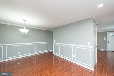 1008 Foxwood Ln, Essex, MD 21221 - photo 6