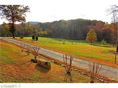 3846 Earnhardt Rd, Asheboro, NC 27205 - photo 2