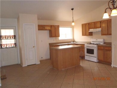 14060 Warren Belin Dr, El Paso, TX 79928 - photo 6