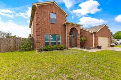 810 Wandering Ct, Granbury, TX 76049 - photo 2