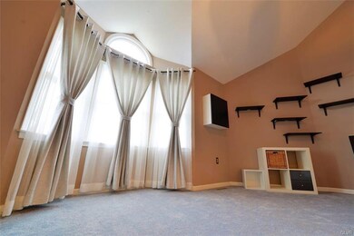 176 Ridings Cir, Macungie, PA 18062 - photo 5