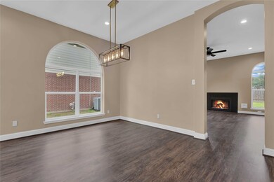 29727 Spring Terrace Dr, Spring, TX 77386 - photo 6