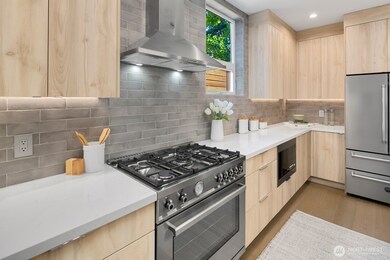 3816 NE 89th St, Seattle, WA 98115 - photo 6