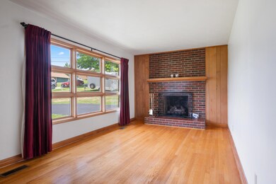 2070 Twin Oaks Ave, Pulaski, VA 24301 - photo 4