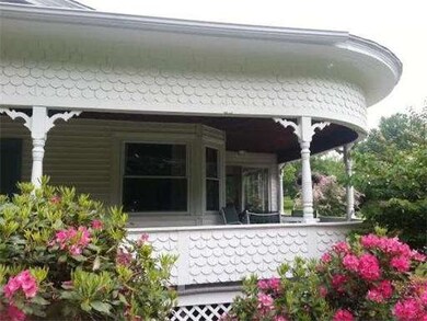 103 Woodbridge St, South Hadley, MA 01075 - photo 4