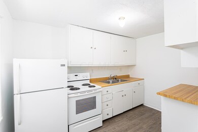 426 E 13th Ave, Columbus, OH 43201_025