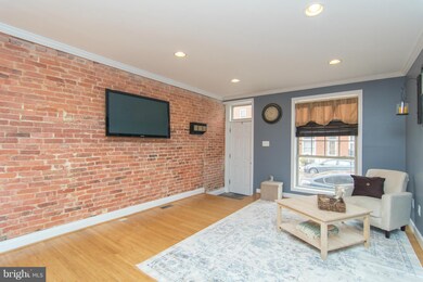 111 Rochester Place, Baltimore, MD 21224 - photo 3