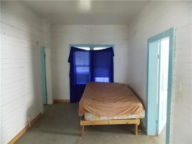 140 Caney Hollow Rd, Linden, TN 37096 - photo 7