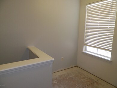 2308 Red Moon Dr, Jacksonville, FL 32216 - photo 7