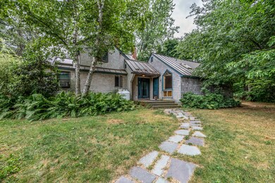 5 Willow Drive