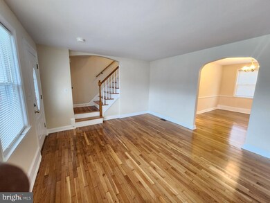 1733 Wadsworth Way, Baltimore, MD 21239 - photo 4