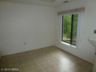 3041 Fallstaff Rd unit 206D, Baltimore, MD 21209 - photo 4