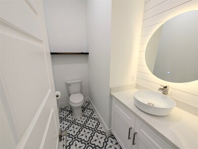 4913 Fisk St, Houston, TX 77009 - photo 6