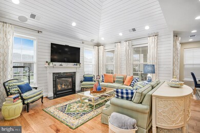 42867 Beaver Crossing Square, Ashburn, VA 20148 - photo 6