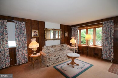 615 Hopkins St, Brooklyn, MD 21225 - photo 3