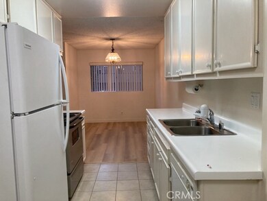 Pleasant Villas unit 116, Pasadena, CA 91101 - photo 3