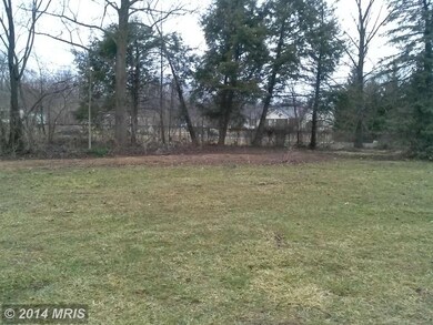 10758 Winchester Ave, Bunker Hill, WV 25413 - photo 2