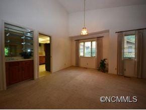 Dining Room & Bar Area