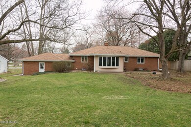 2326Sycamore-46