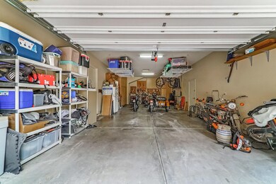 105-Garage_1