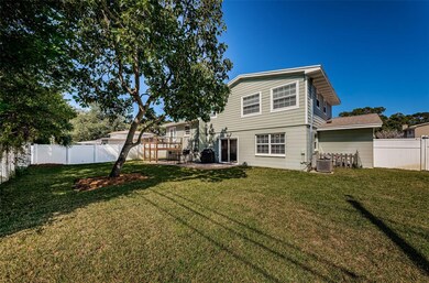 13556 Bellewood Ave, Seminole, FL 33776 - photo 5