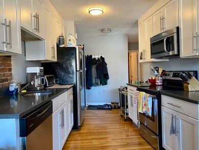 178 North St unit 7, Boston, MA 02113 - photo 4