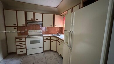 2751 Carambola Cir S unit 1926, Coconut Creek, FL 33066 - photo 6