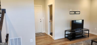 301 Willis St, Fredericksburg, VA 22401 - photo 7