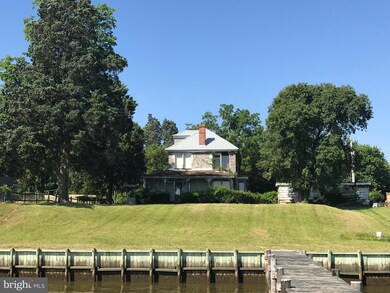 17446 Rock Point Rd, Newburg, MD 20664 - photo 2