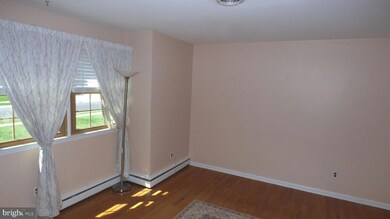 2629 Whitman Dr, Wilmington, DE 19808 - photo 4