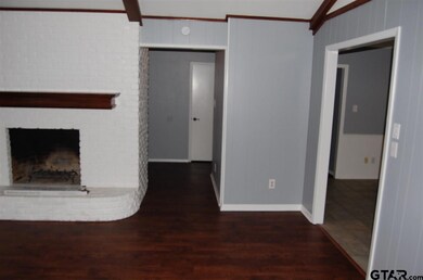 718 718 Jeffery, Tyler, TX 75703 - photo 5