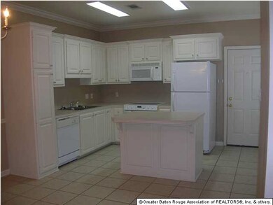 Spacious Kitchen