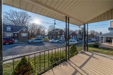 325 S 6th St, Emmaus, PA 18049 - photo 5