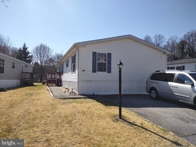 286 Ella Welch Way, Lothian, MD 20711 - photo 5