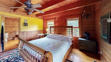 Master bed & bath on main floor.