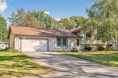 10332 108th Ave N, Maple Grove, MN 55369 - photo 3