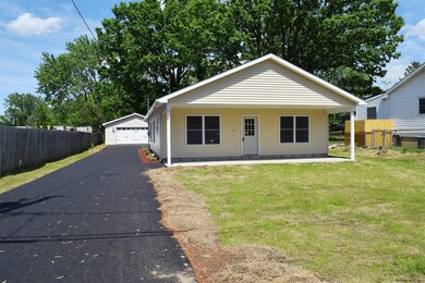 46 New York Ave, Rensselaer, NY 12144 - photo 3