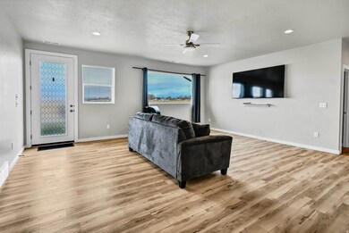 305 W 400 S, Ephraim, UT 84627 - photo 6