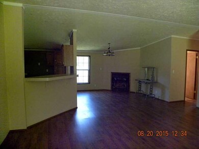 2305 N Manring Ave, Muncie, IN 47303 - photo 6