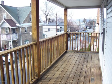 160 E Elm St, Dunmore, PA 18512 - photo 5