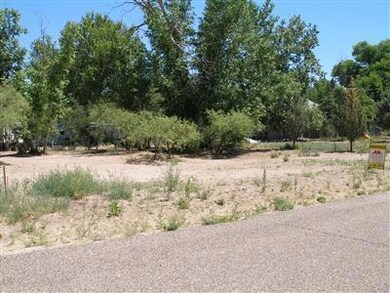 20130228130535352465000000-o