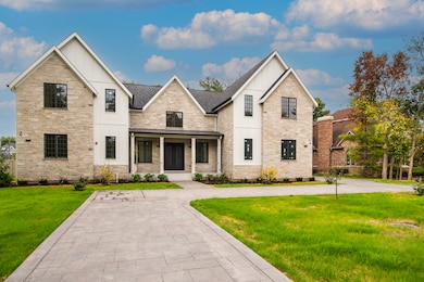 1921 Beechnut Rd, Northbrook, IL 60062 - photo 2