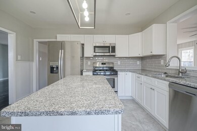 621 Stone Rd, Laurel Springs, NJ 08021 - photo 4