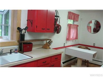 Kitchen Eating area!