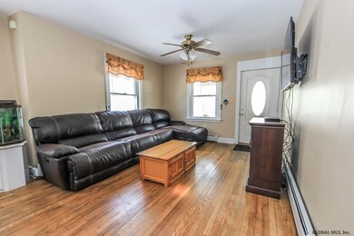 124 N Toll St, Schenectady, NY 12302 - photo 5