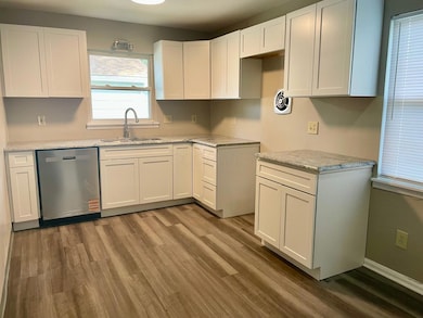 2856 Eastminster Rd, Columbus, OH 43209 - photo 6