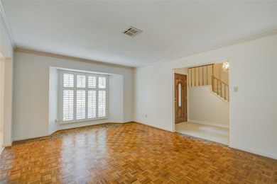 This view from the formal living room offers a gli