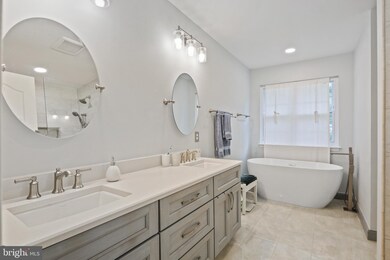 9534 Meadows Farm Dr, Owings Mills, MD 21117 - photo 2